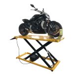 Хидраулични сто за подизање мотоцикла ТЕ 900